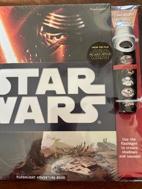 Hardcover book "Star Wars the Force Awakens Flashlight Adventure"